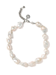 MOONLIT PEARL NECKLACE (WHITE)